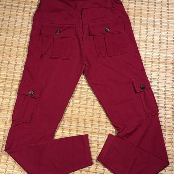 Red Cargo Leggings - Picture 3 of 4